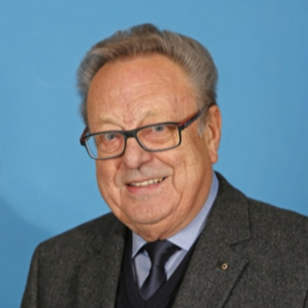  Bernd Radeck